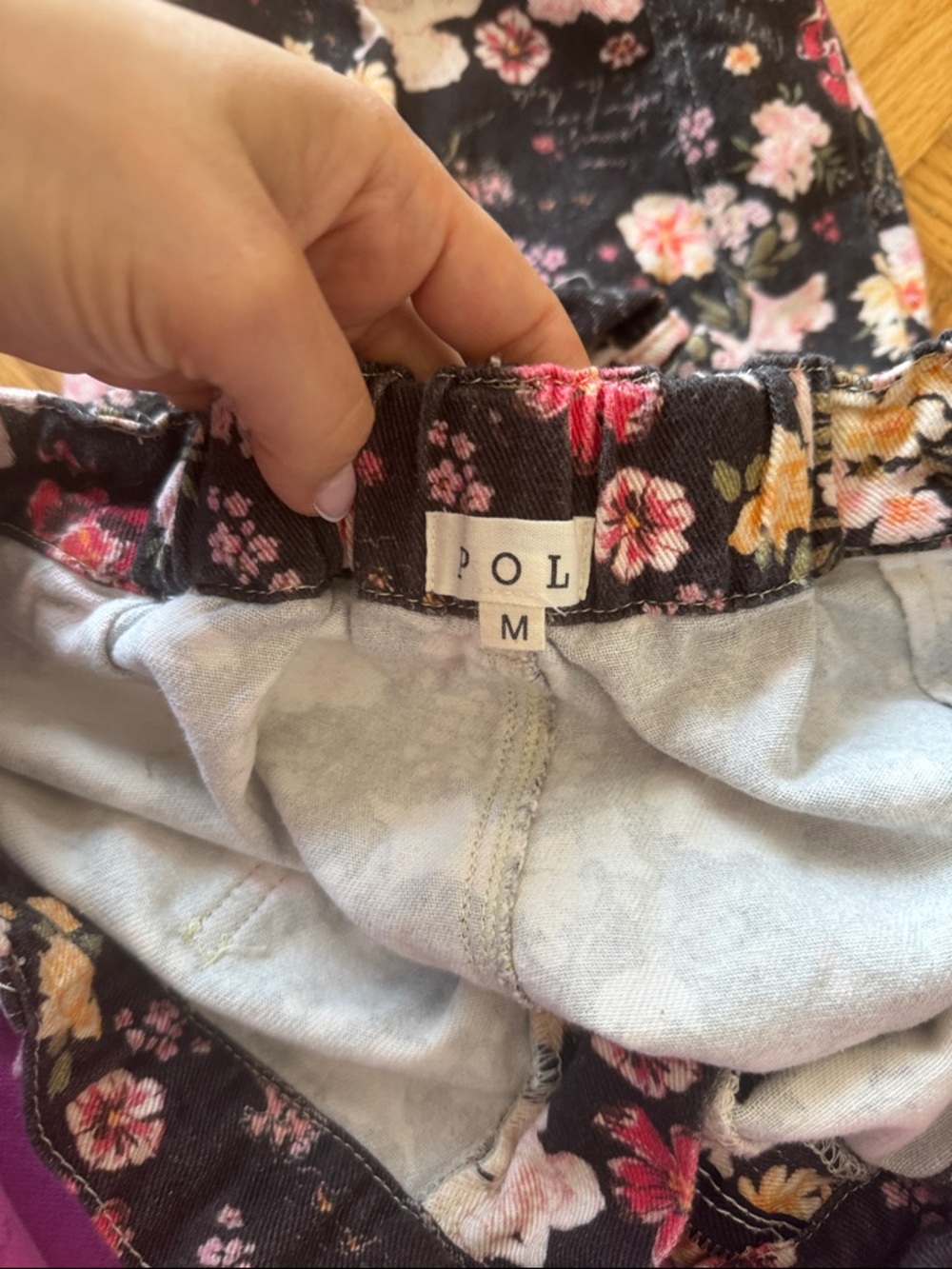 POL Floral Patchwork Boho Cargo Jogger Pants Size M - Picture 4 of 6